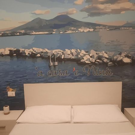 'A Casa 'E Ninu Casa Vacanze 那不勒斯 外观 照片