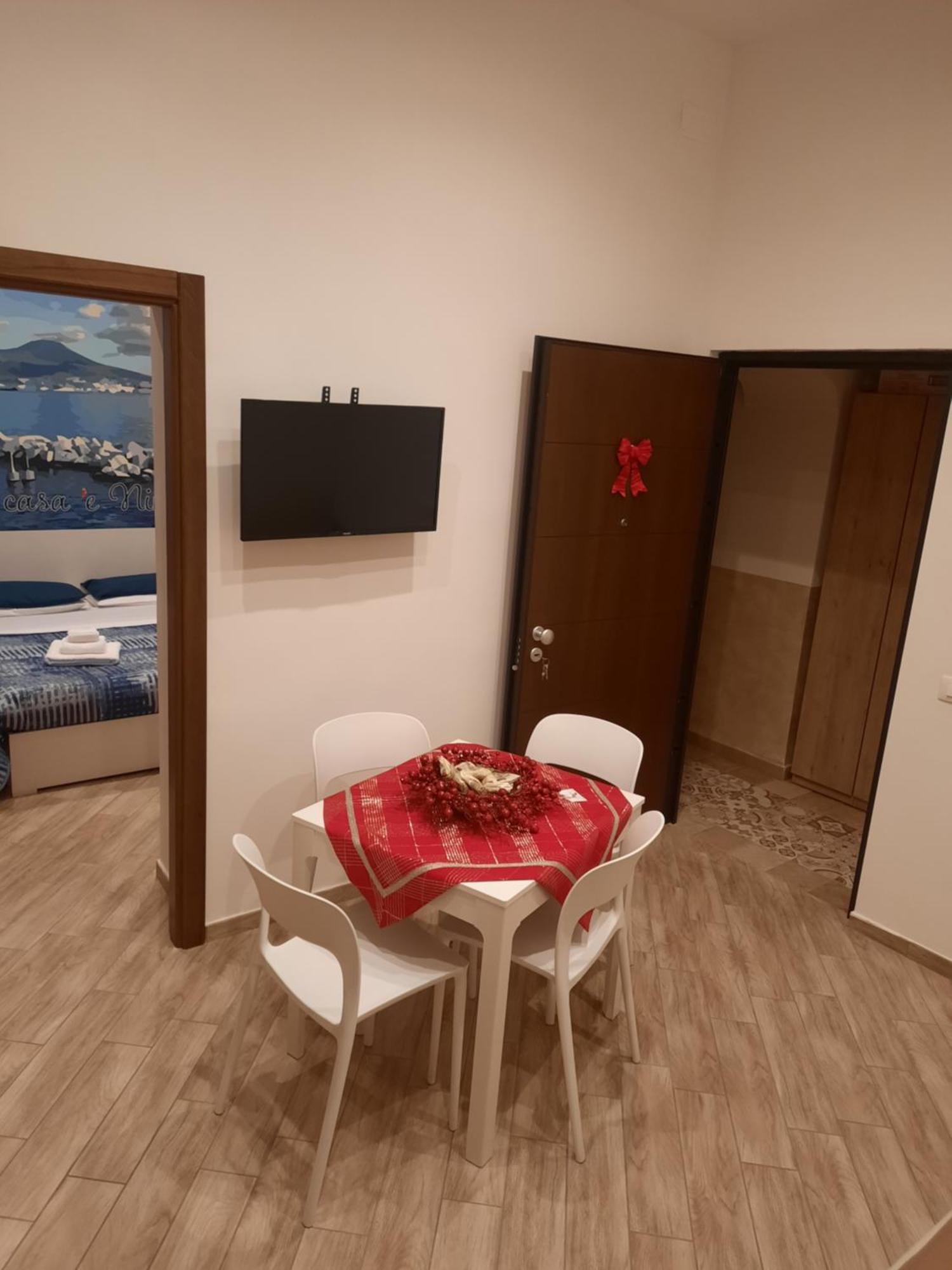 'A Casa 'E Ninu Casa Vacanze 那不勒斯 外观 照片